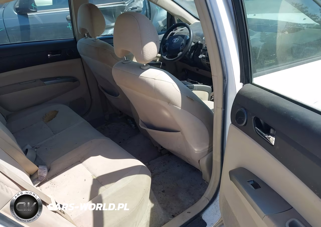 2005 Toyota Prius VIN:JTDKB20U653052983 - 8
