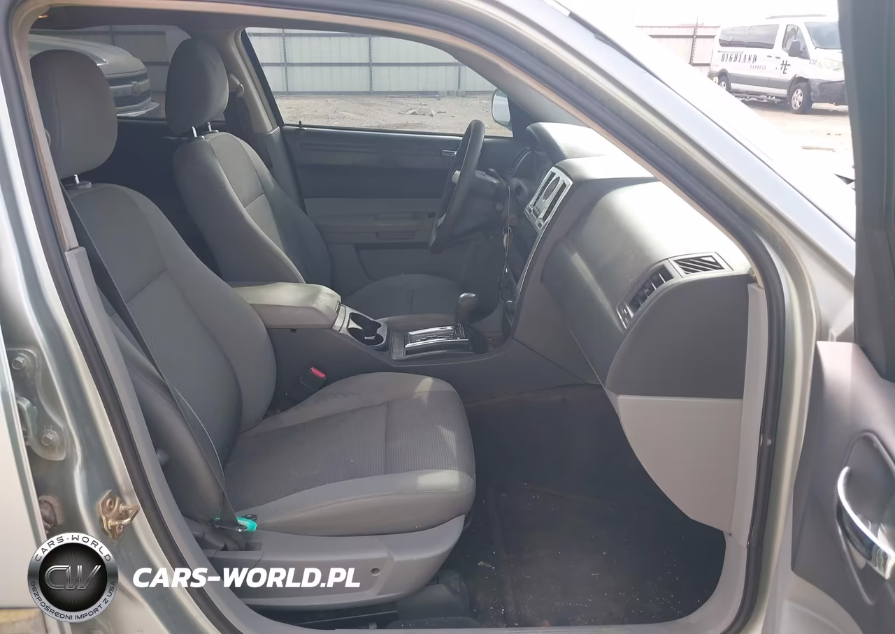 2006 Chrysler 300 VIN:2C3KA43R56H367072 - 5