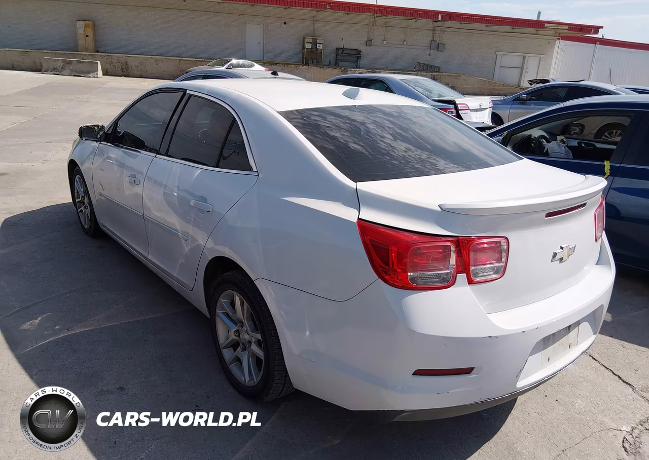 2014 Chevrolet Malibu 1Lt VIN:1G11C5SL2EF155629 - 3