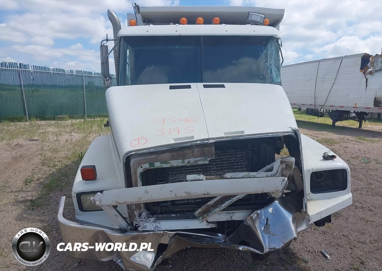 1993 White-GMC Conventional Wg VIN:4V2JCBLF9PR821267 - 11