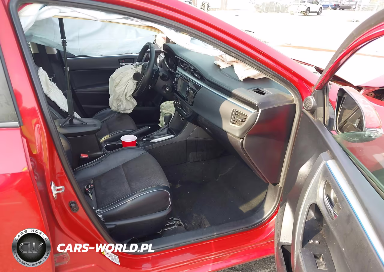 2015 Toyota Corolla S Plus VIN:5YFBURHE6FP340737 - 5
