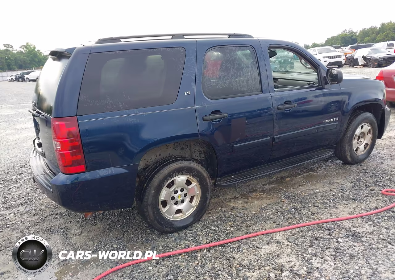 2009 Chevrolet Tahoe Ls VIN:1GNFC13C79R179327 - 4
