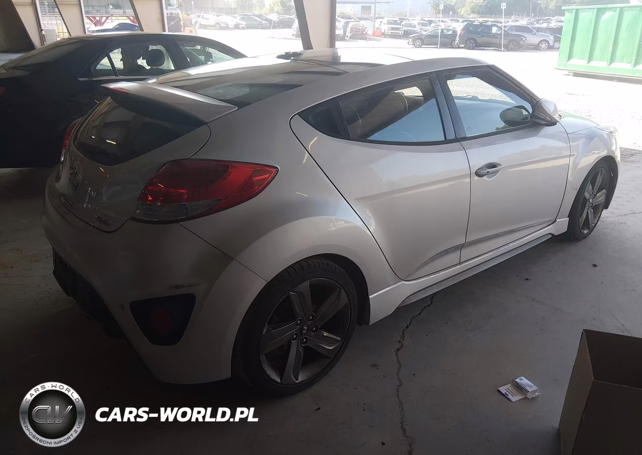 2014 Hyundai Veloster Turbo W-Black VIN:KMHTC6AEXEU202261 - 4