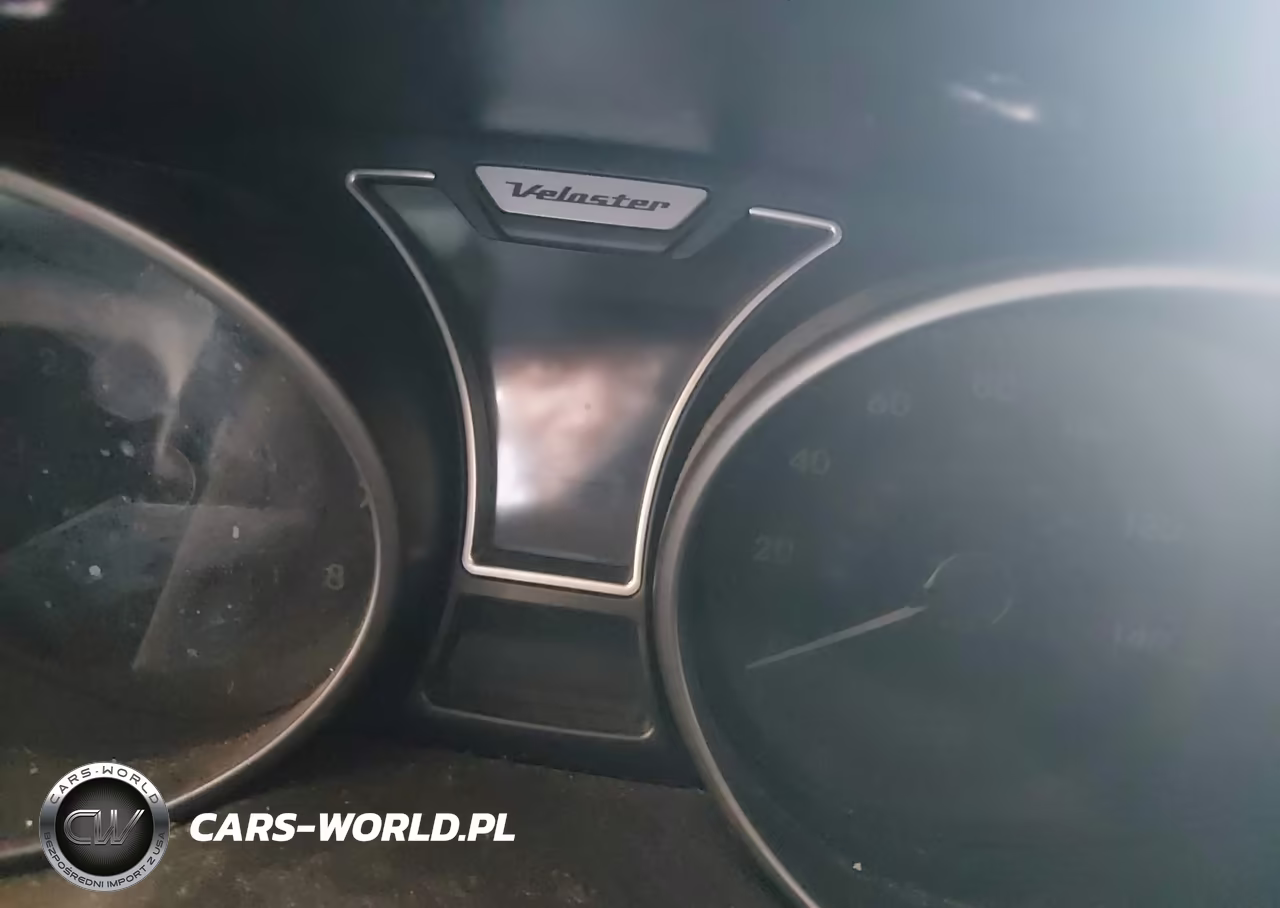 2014 Hyundai Veloster Turbo W-Black VIN:KMHTC6AEXEU202261 - 6
