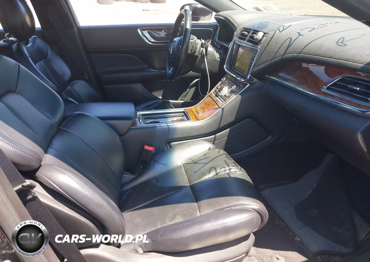 2018 Lincoln Continental Livery VIN:1LN6L9HK4J5609989 - 5