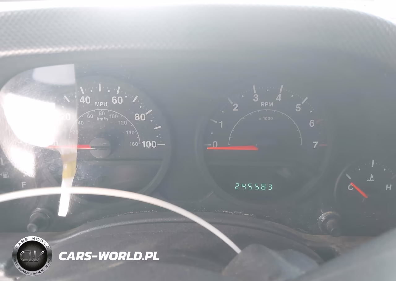 2007 Jeep Wrangler X VIN:1J4FA24197L134241 - 7
