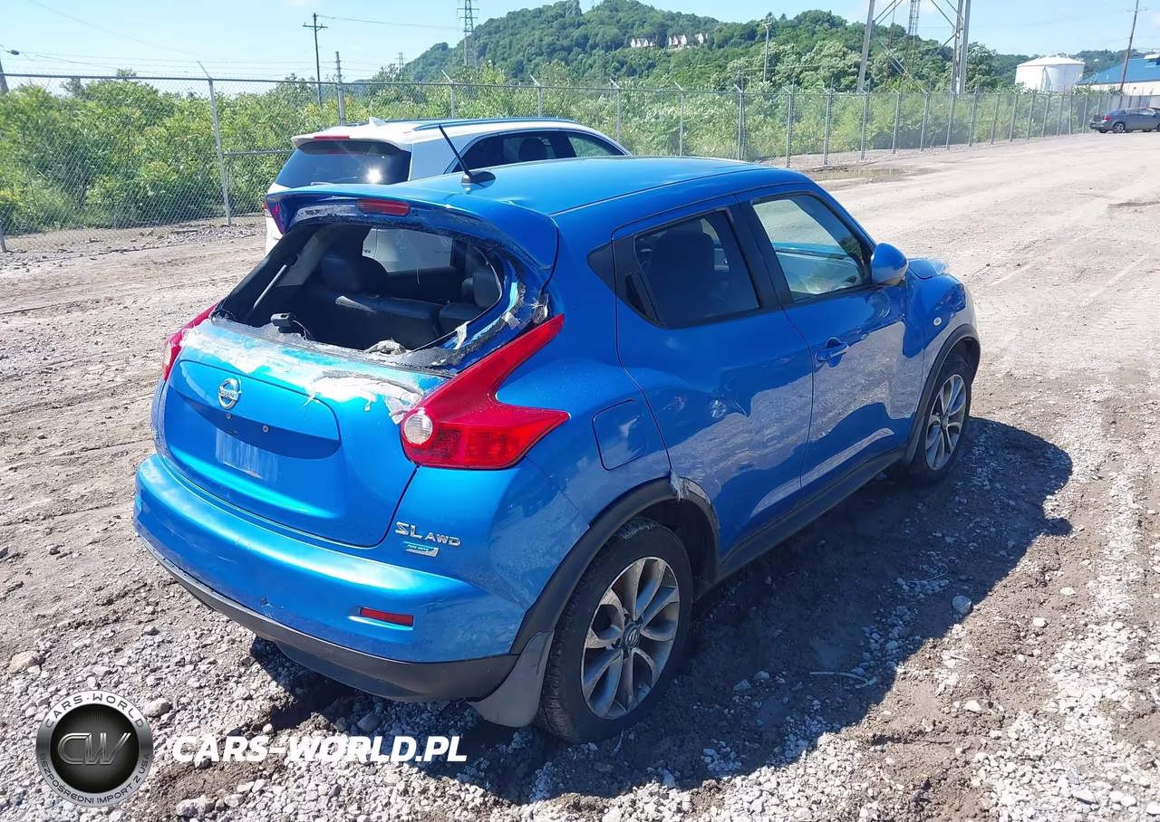 2012 Nissan Juke Sl VIN:JN8AF5MV1CT106180 - 4
