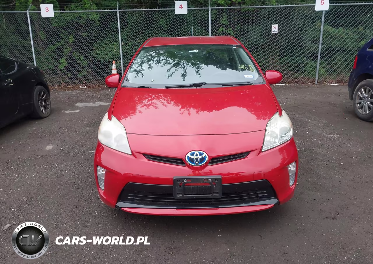 2013 Toyota Prius Two VIN:JTDKN3DU7D1618585 - 13