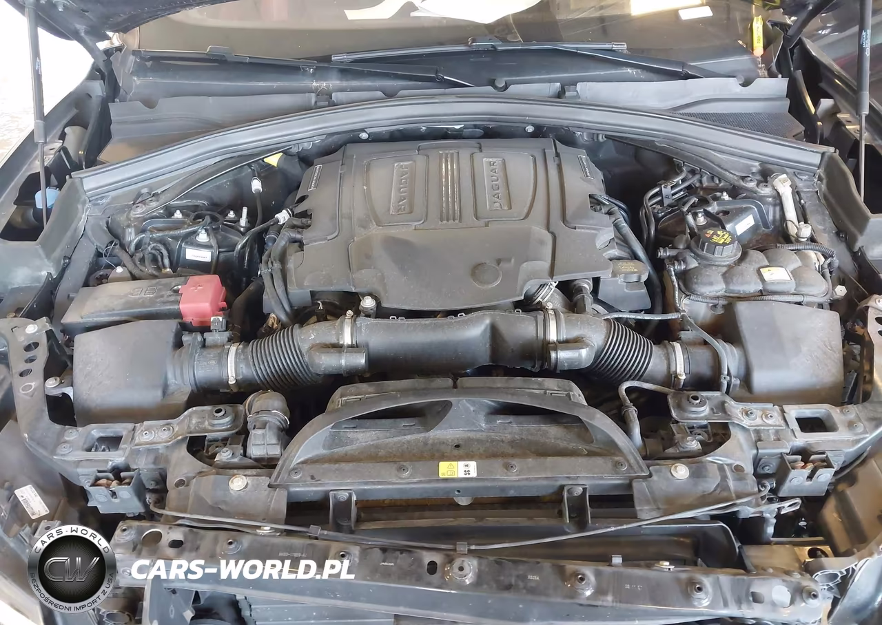 2018 Jaguar F-Pace S VIN:SADCM2FV9JA293784 - 10