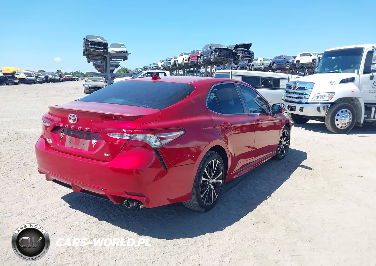 2019 Toyota Camry Se VIN:4T1B11HK5KU202020 - 4