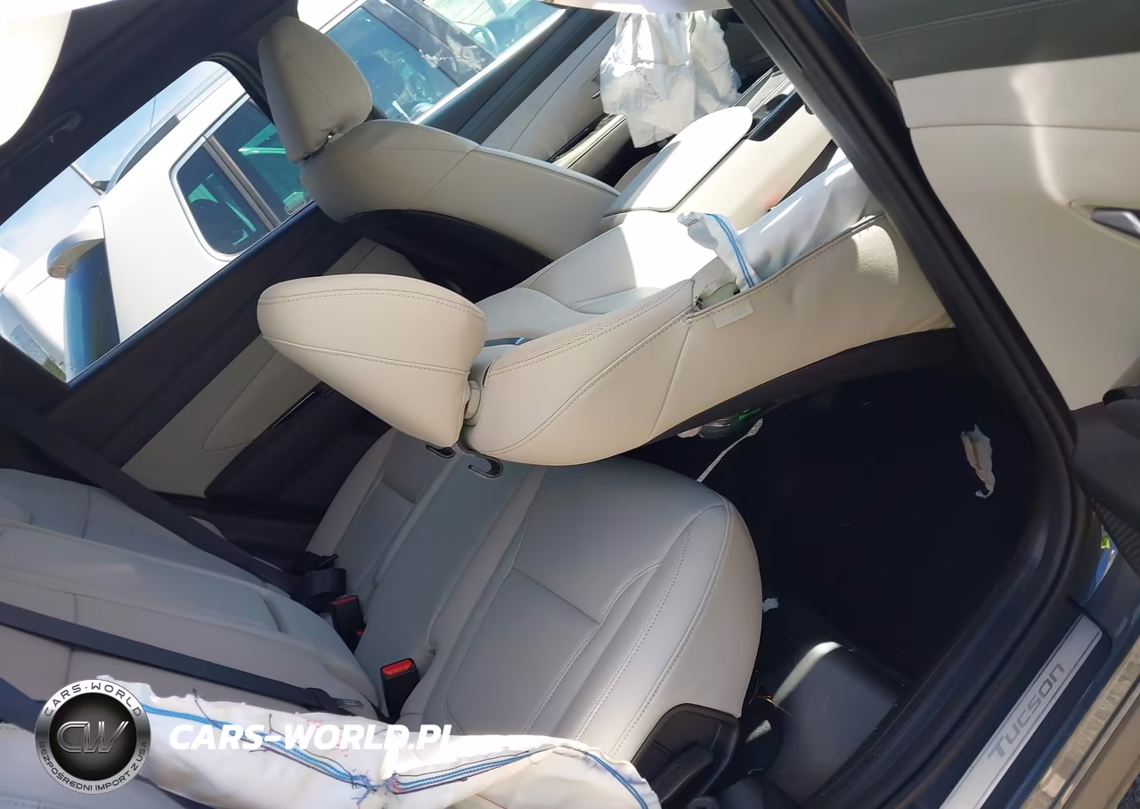 2026 Hyundai Tucson Limited VIN:5NMJECDE5TH634566 - 8