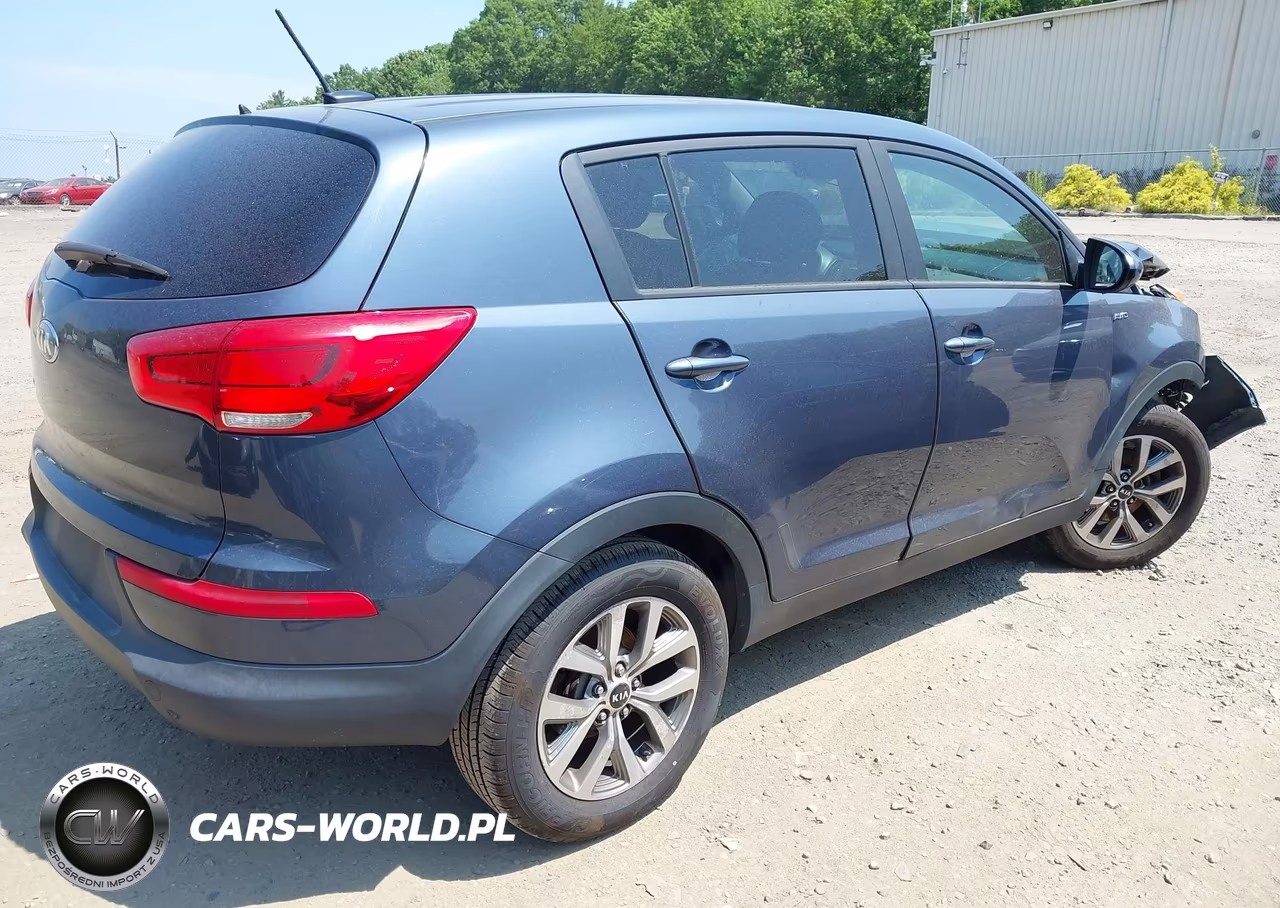 2015 Kia Sportage Lx VIN:KNDPBCAC4F7722915 - 4