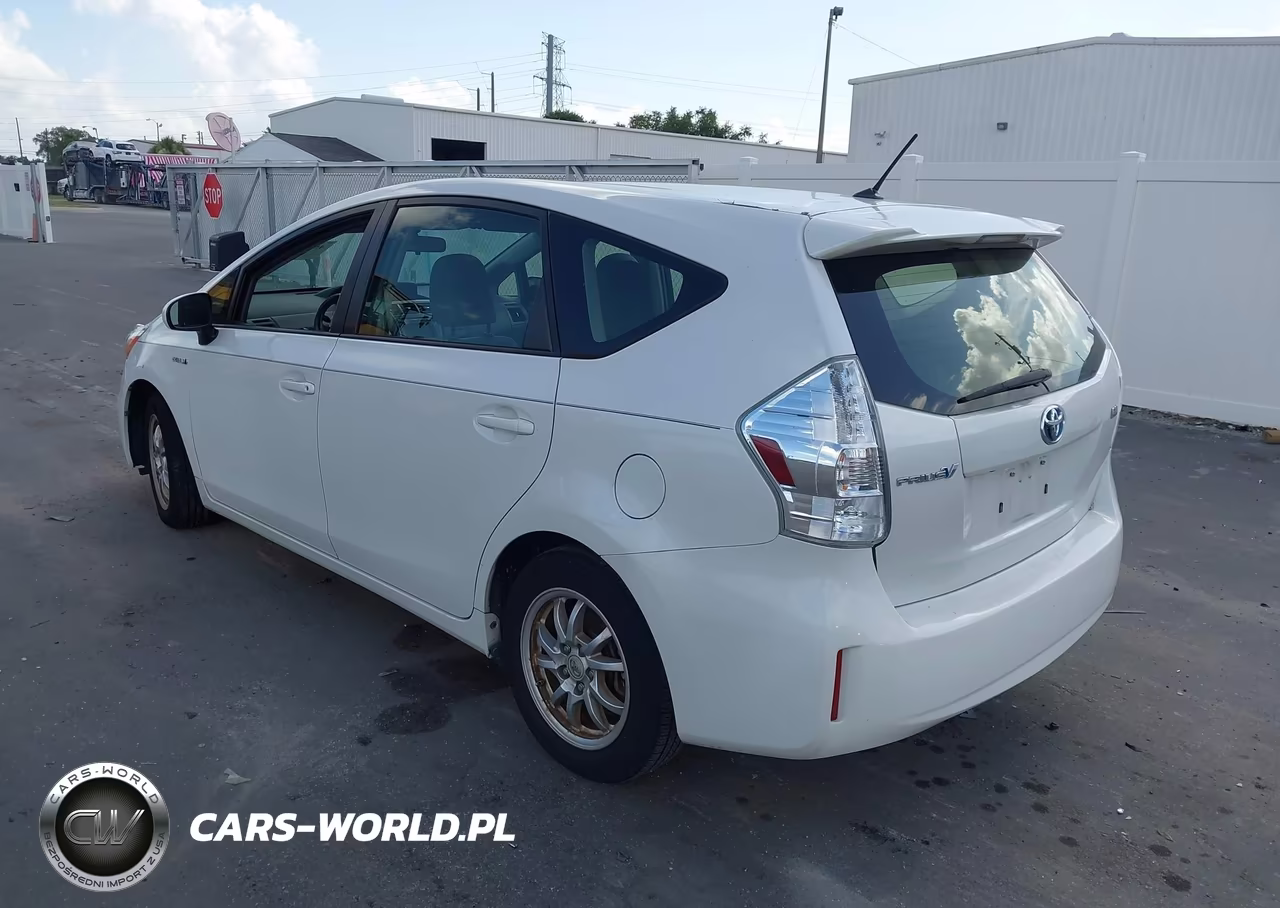 2012 Toyota Prius V Two VIN:JTDZN3EU1C3185295 - 3