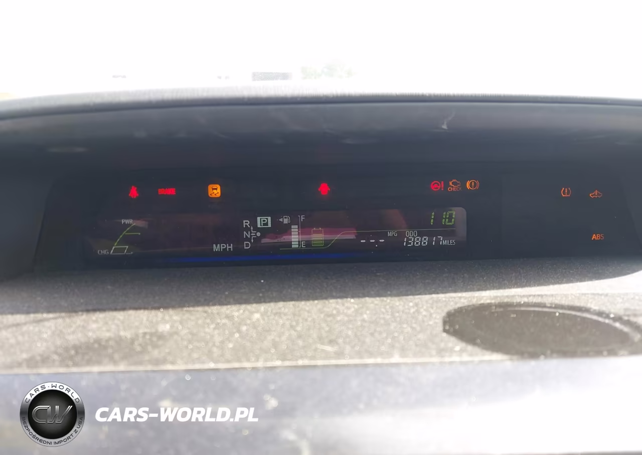2012 Toyota Prius V Two VIN:JTDZN3EU1C3185295 - 7