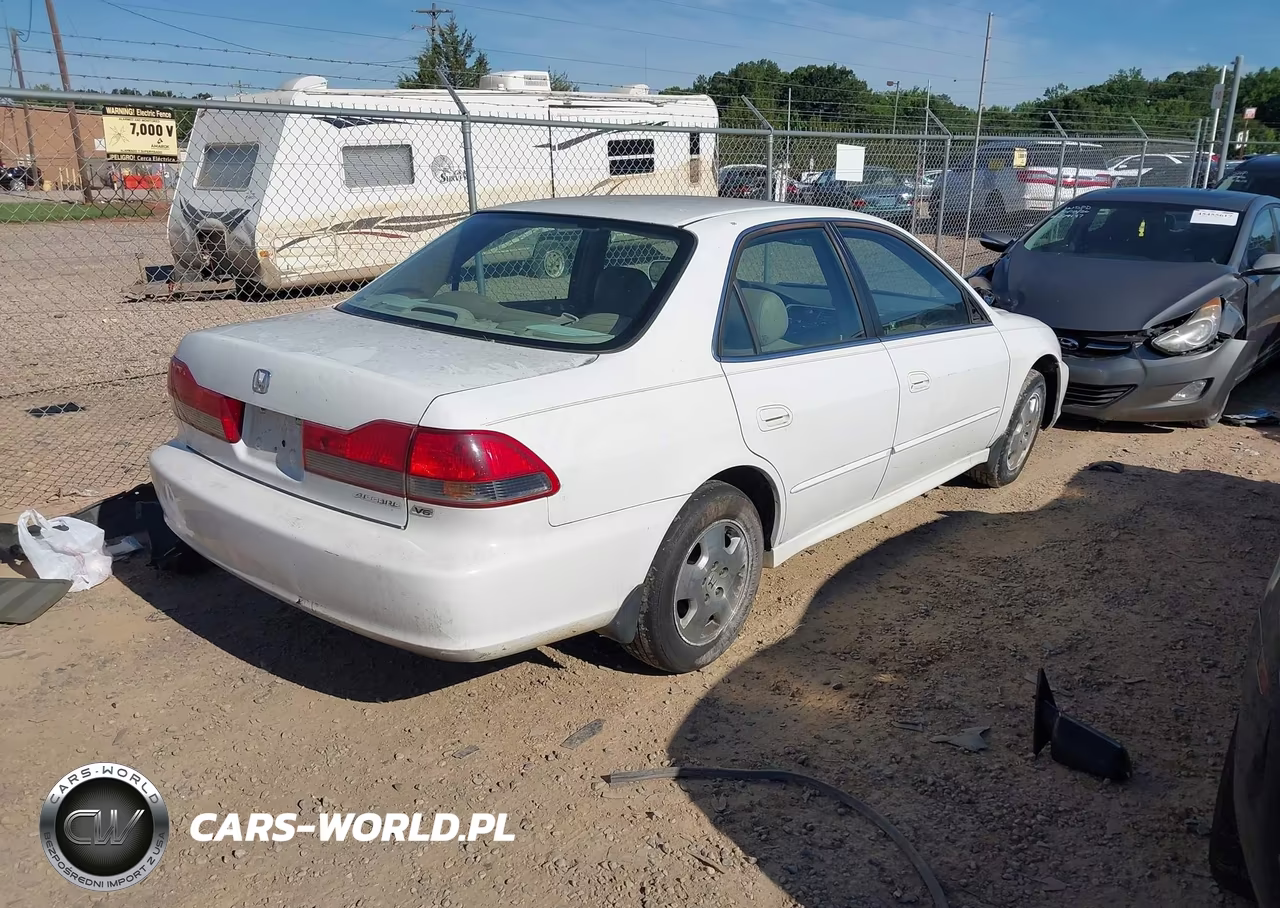 2001 Honda Accord 3.0 Ex VIN:1HGCG16541A031721 - 4
