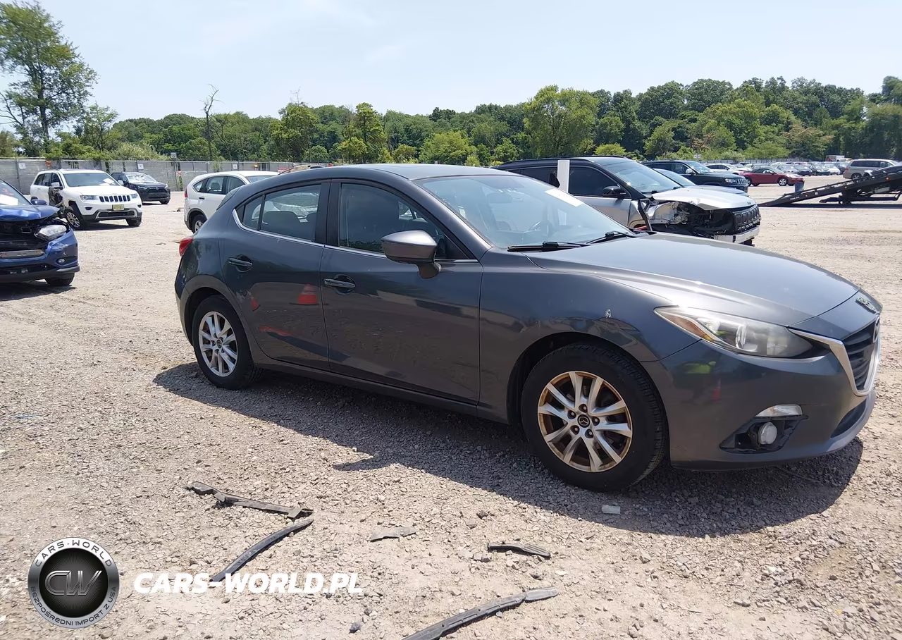 2015 Mazda Mazda3 I Grand Touring – zdjęcie 1 z 16