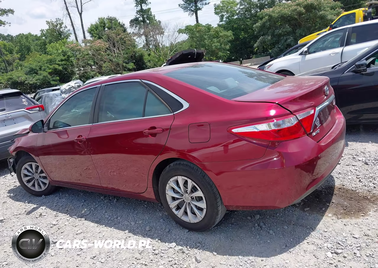 2017 Toyota Camry Le VIN:4T1BF1FK6HU711093 - 14