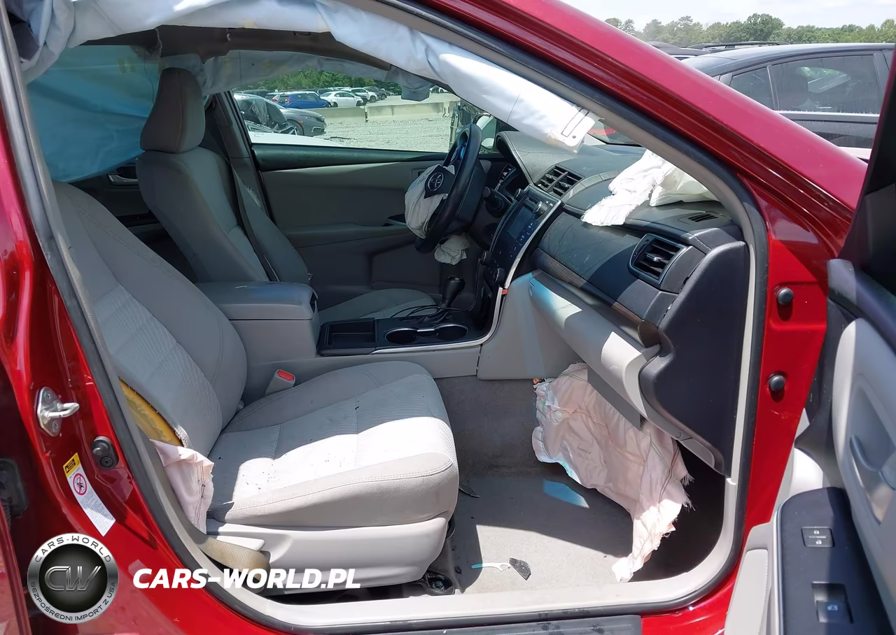 2017 Toyota Camry Le VIN:4T1BF1FK6HU711093 - 5