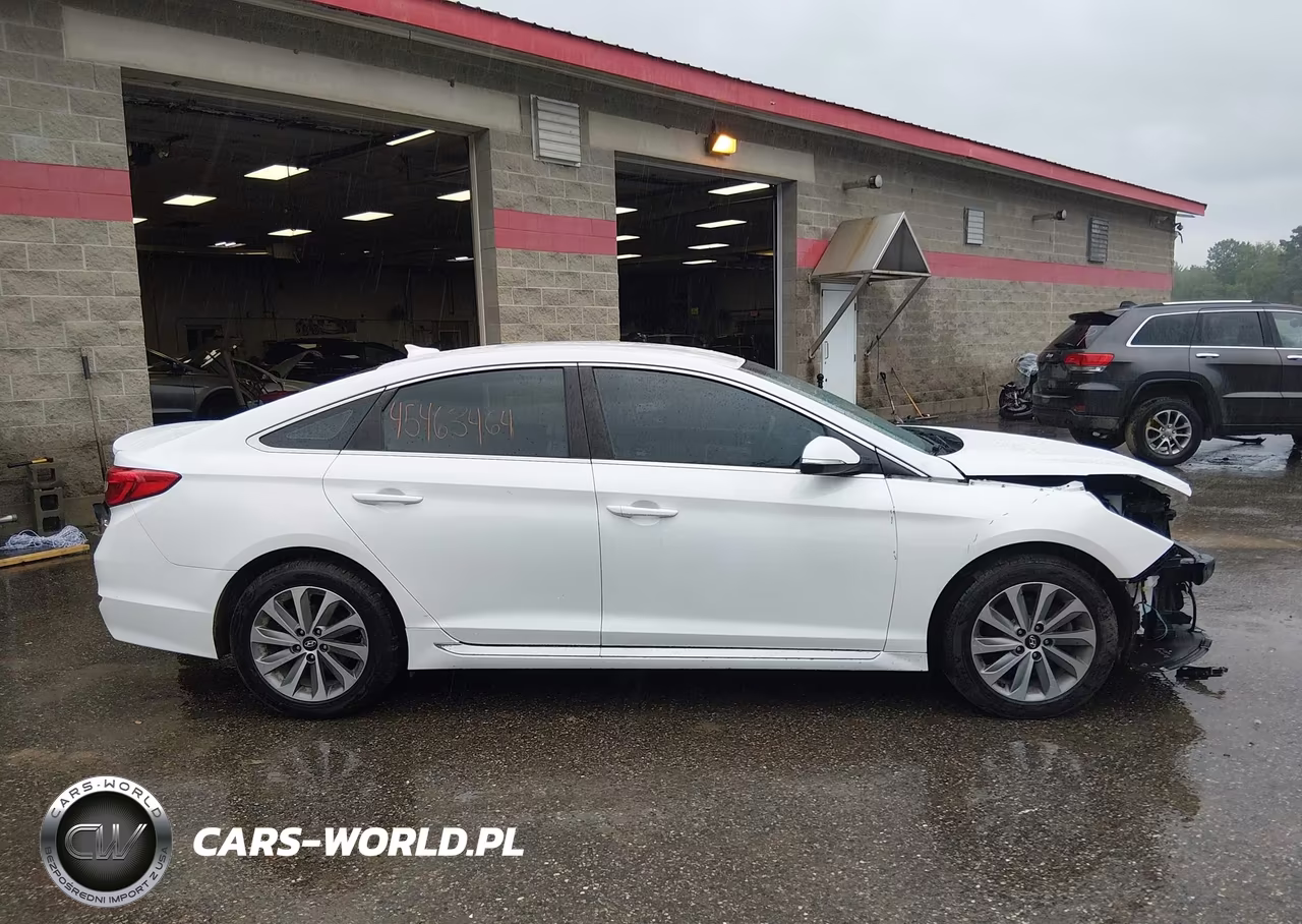 2017 Hyundai Sonata Sport VIN:5NPE34AF4HH555586 - 14