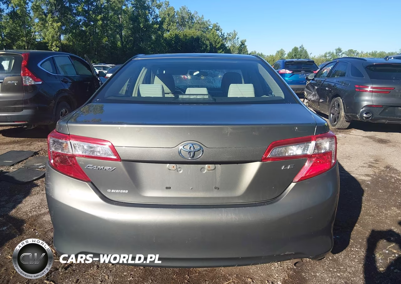 2013 Toyota Camry Le VIN:4T4BF1FK1DR311619 - 16