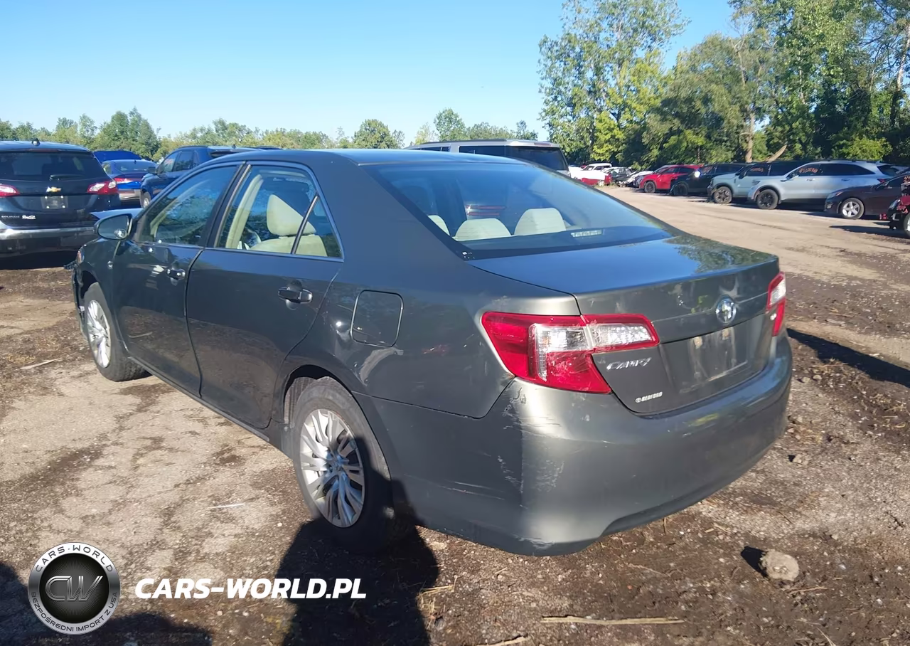 2013 Toyota Camry Le VIN:4T4BF1FK1DR311619 - 3