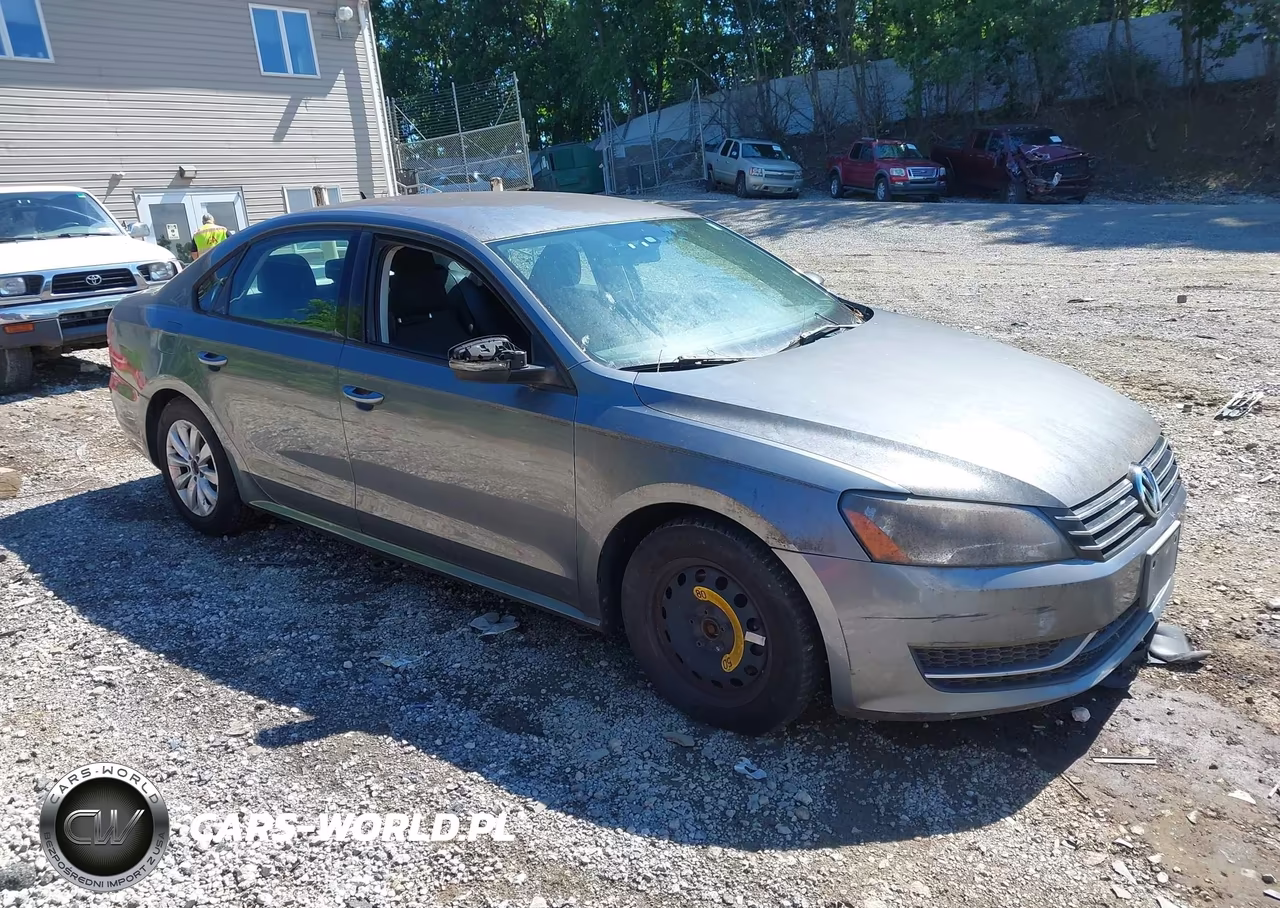 2013 Volkswagen Passat 2.5L S – zdjęcie 1 z 11