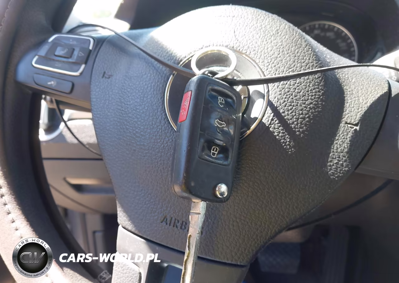 2013 Volkswagen Passat 2.5L S VIN:1VWAP7A33DC098458 - 11