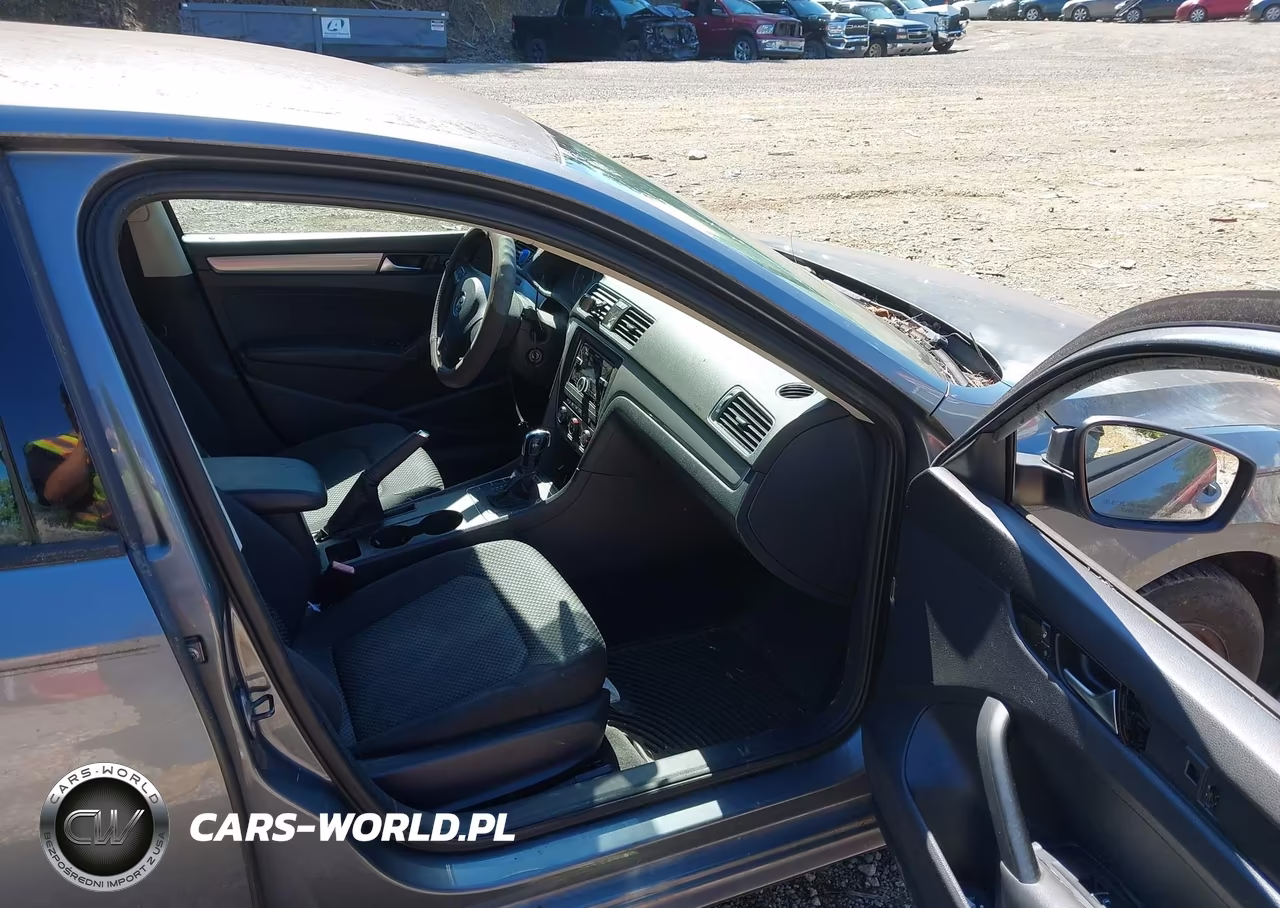 2013 Volkswagen Passat 2.5L S VIN:1VWAP7A33DC098458 - 5