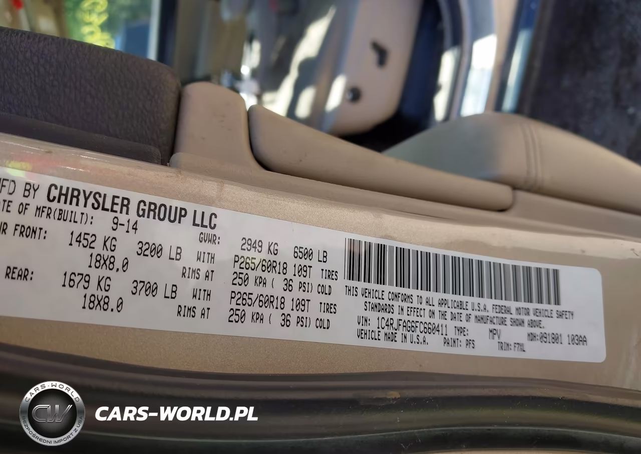 2015 Jeep Grand Cherokee Laredo VIN:1C4RJFAG6FC660411 - 9