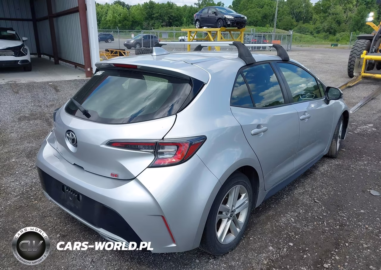 2021 Toyota Corolla Se VIN:JTND4MBE8M3146412 - 4