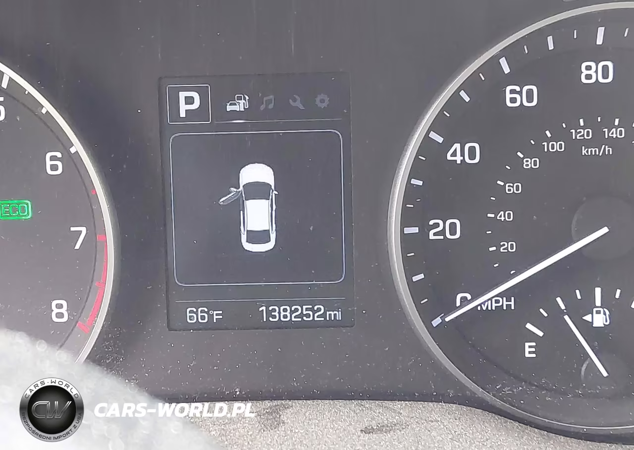 2018 Hyundai Elantra Sel VIN:5NPD84LF7JH397468 - 15