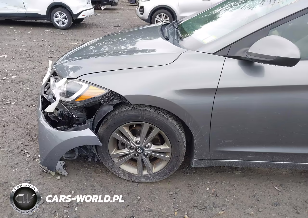 2018 Hyundai Elantra Sel VIN:5NPD84LF7JH397468 - 6