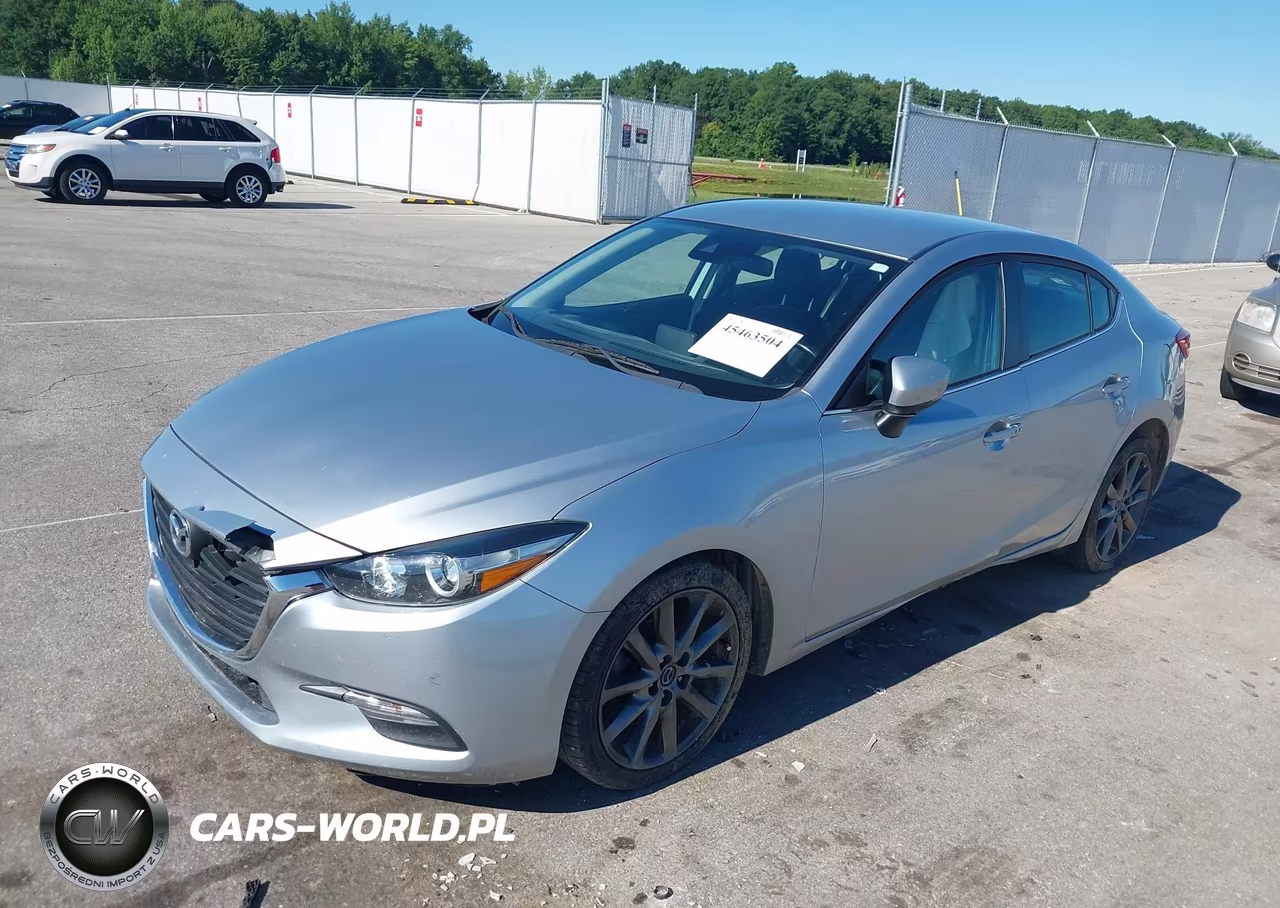 2018 Mazda Mazda3 Touring VIN:3MZBN1V32JM205981 - 2