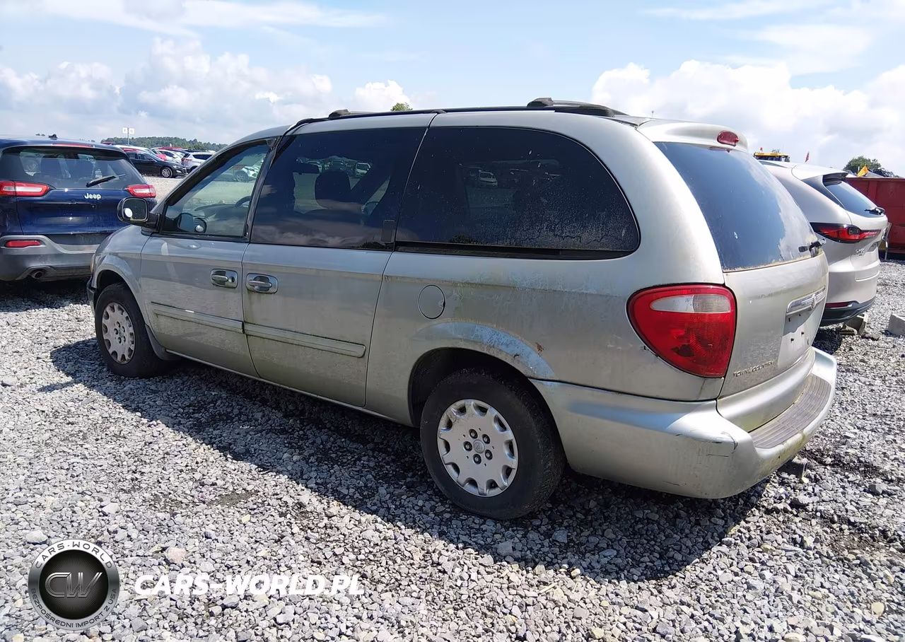 2004 Chrysler Town And Country VIN:2C4GP44R74R589358 - 3