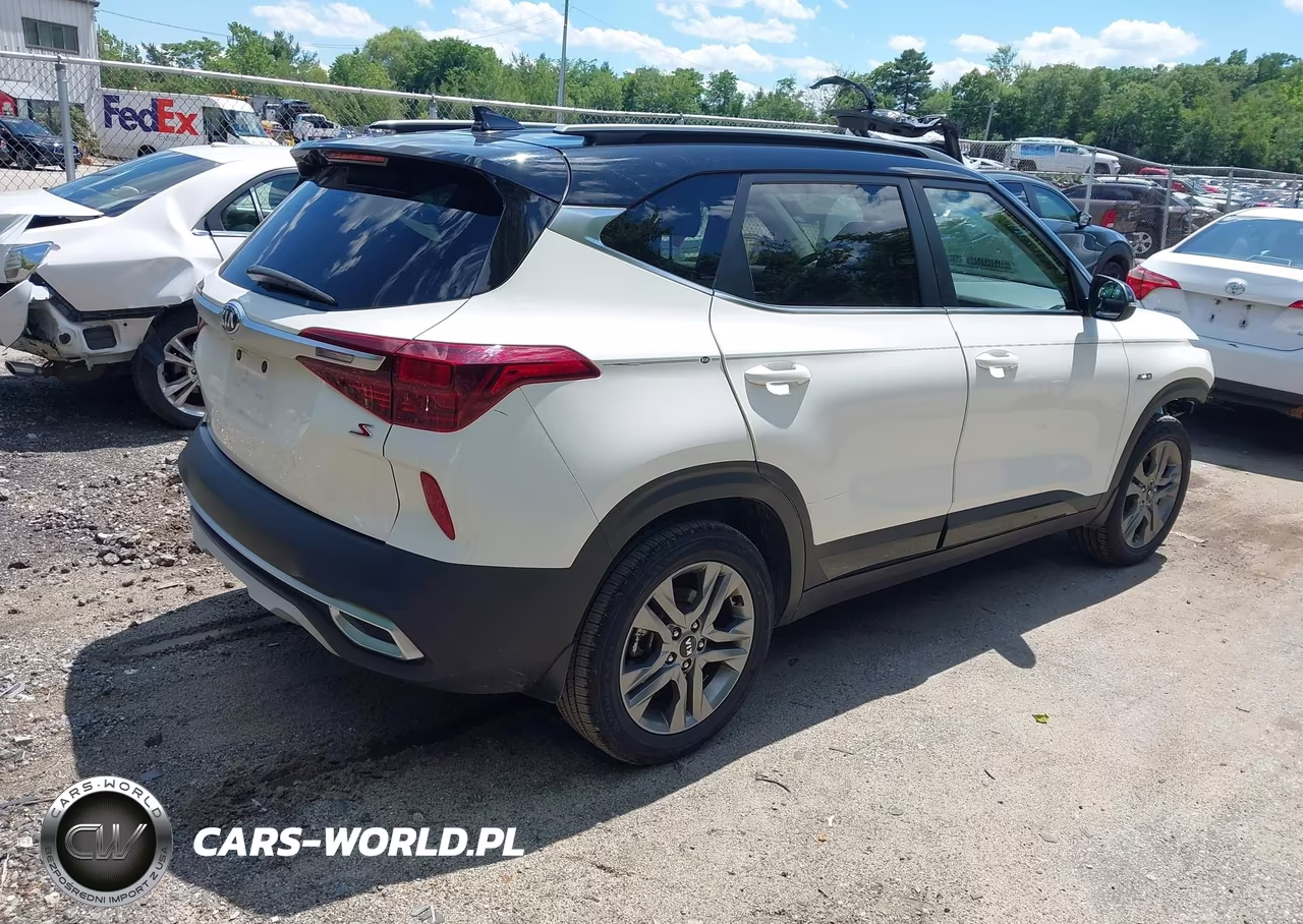 2021 Kia Seltos S VIN:KNDEUCAA9M7157722 - 4