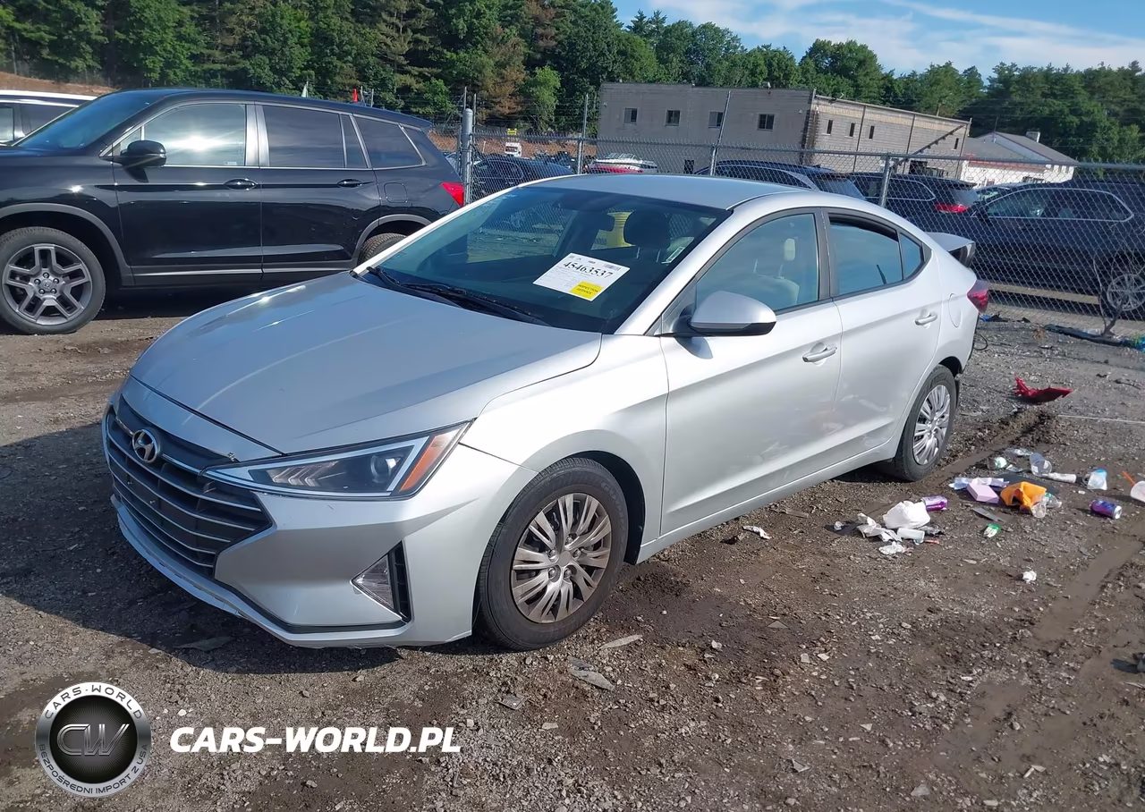 2019 Hyundai Elantra Se VIN:5NPD74LFXKH475066 - 2