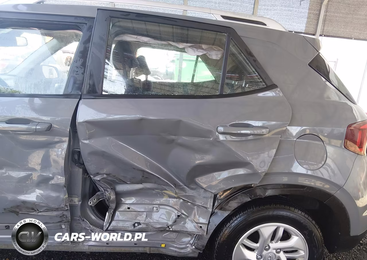 2020 Hyundai Venue Sel VIN:KMHRC8A34LU019746 - 6