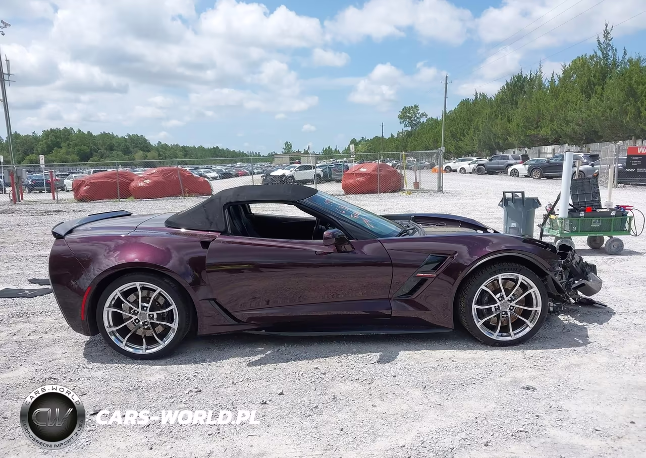 2017 Chevrolet Corvette Grand Sport VIN:1G1YY3D73H5108642 - 14