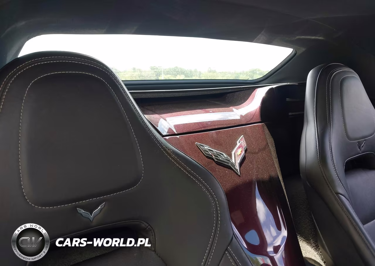 2017 Chevrolet Corvette Grand Sport VIN:1G1YY3D73H5108642 - 8