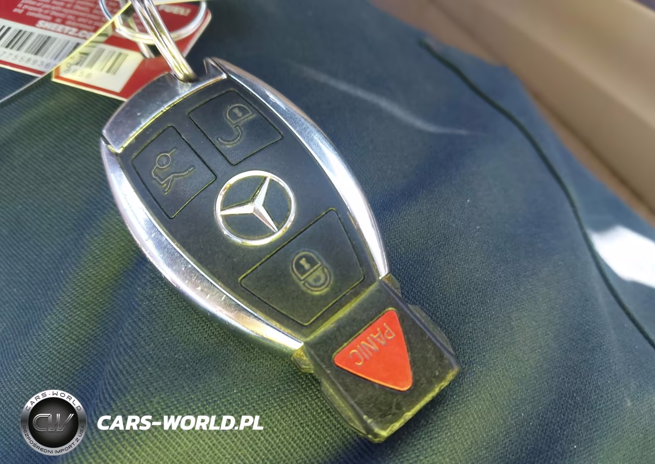 2014 Mercedes-Benz E 350 VIN:WDDHF5KB0EB075439 - 11