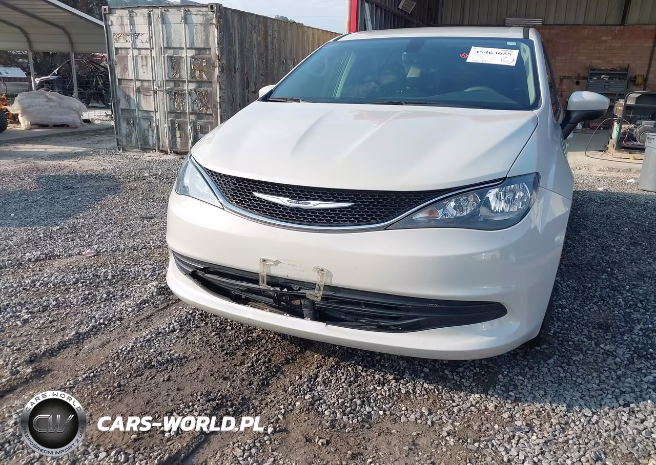 2017 Chrysler Pacifica Touring VIN:2C4RC1DG9HR633593 - 6