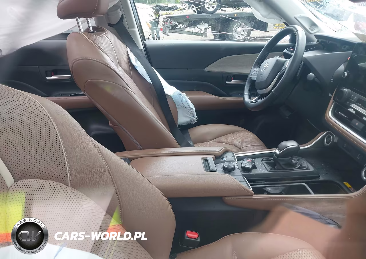 2024 Toyota Grand Highlander Platinum VIN:5TDAAAB52RS008207 - 5