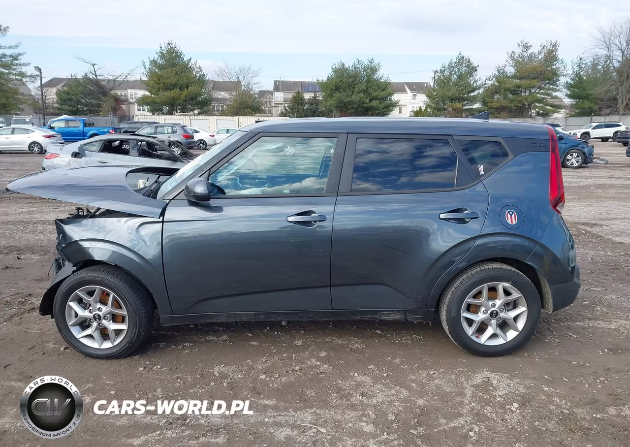 2020 Kia Soul S VIN:KNDJ23AU7L7057471 - 14