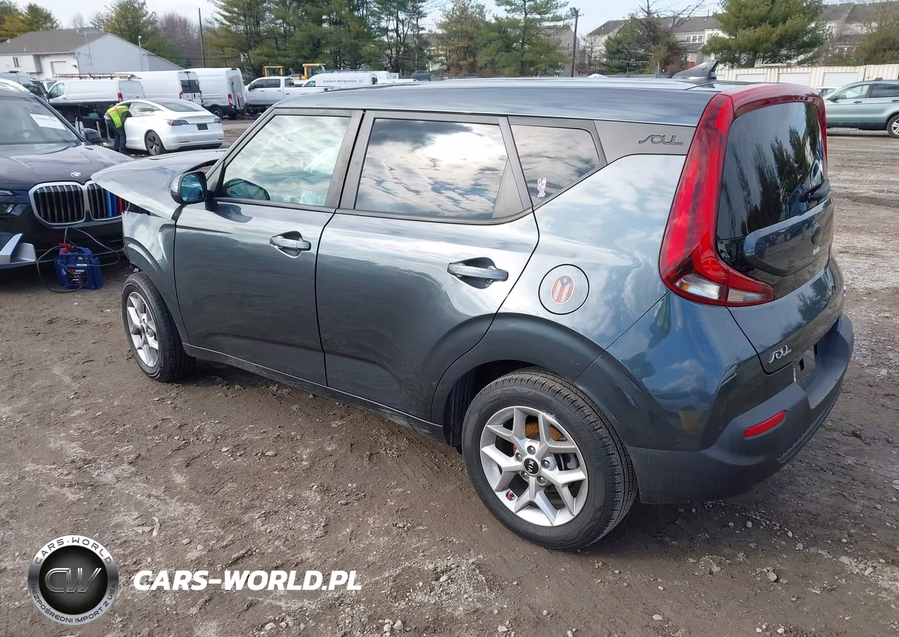 2020 Kia Soul S VIN:KNDJ23AU7L7057471 - 3