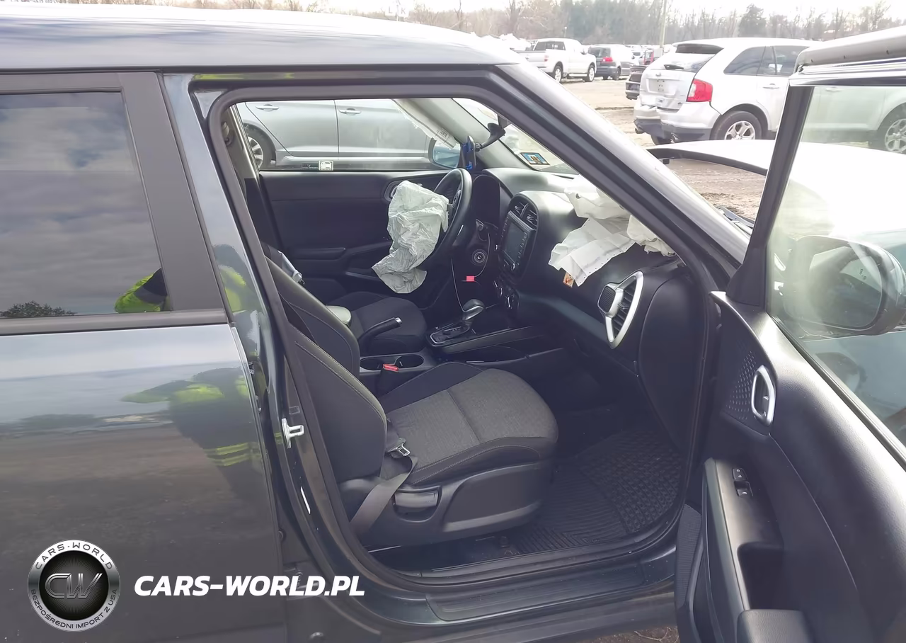 2020 Kia Soul S VIN:KNDJ23AU7L7057471 - 5