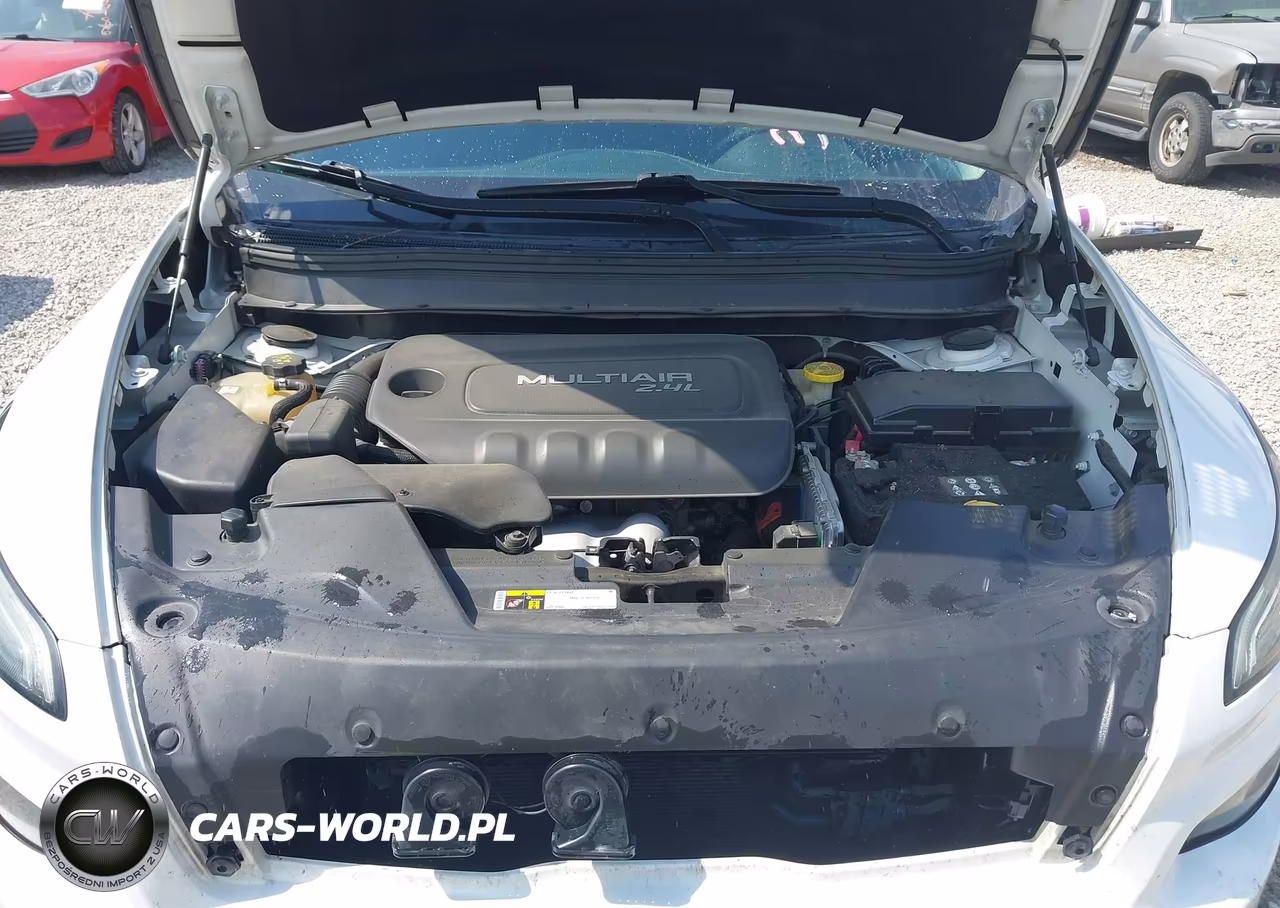 2016 Jeep Cherokee Altitude VIN:1C4PJLAB8GW372786 - 10