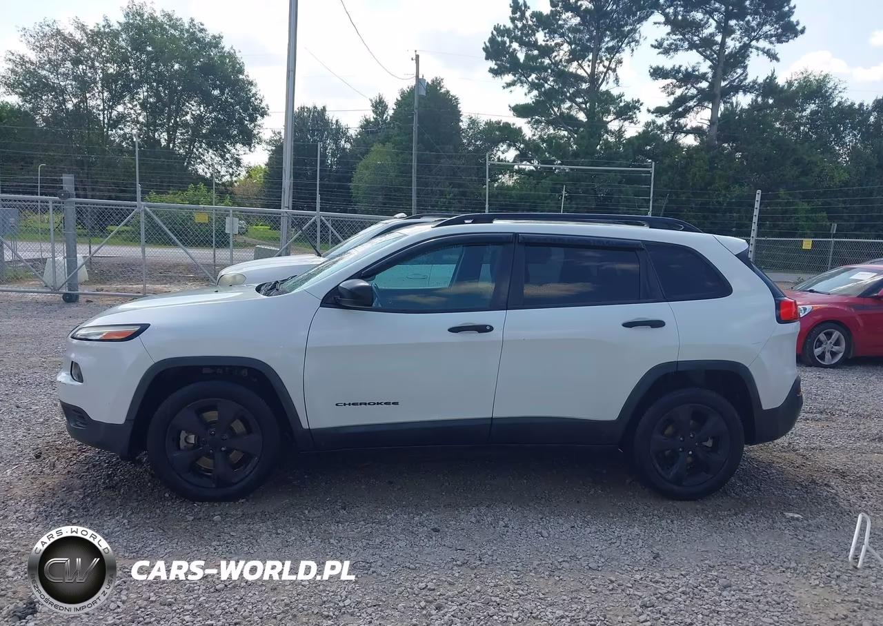 2016 Jeep Cherokee Altitude VIN:1C4PJLAB8GW372786 - 14