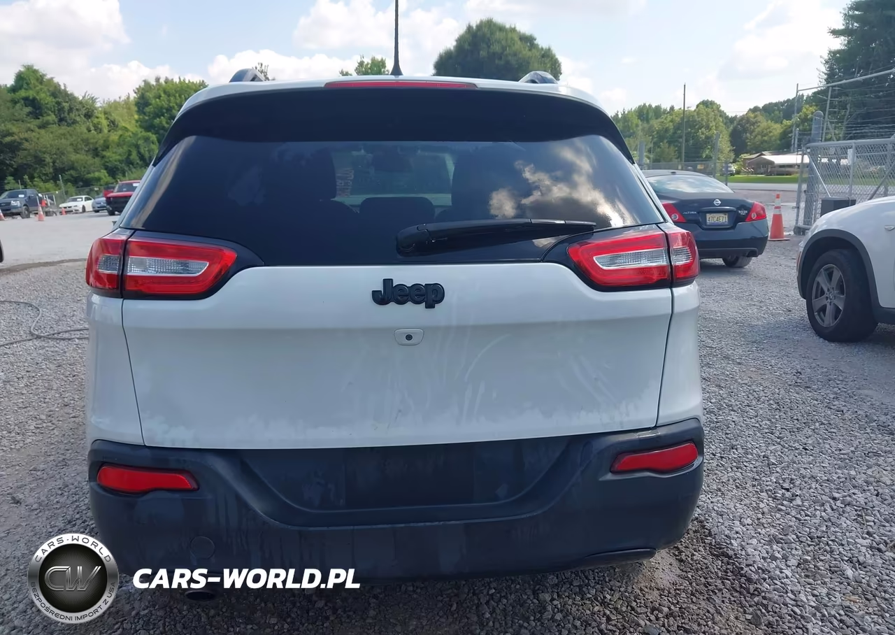 2016 Jeep Cherokee Altitude VIN:1C4PJLAB8GW372786 - 16