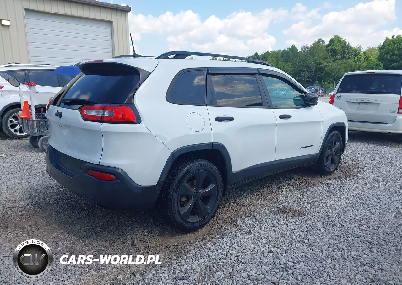 2016 Jeep Cherokee Altitude VIN:1C4PJLAB8GW372786 - 4