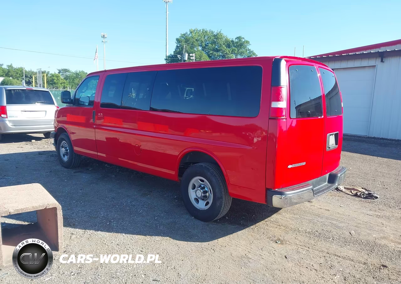2017 Chevrolet Express 3500 Lt VIN:1GAZGPFG1H1244867 - 3